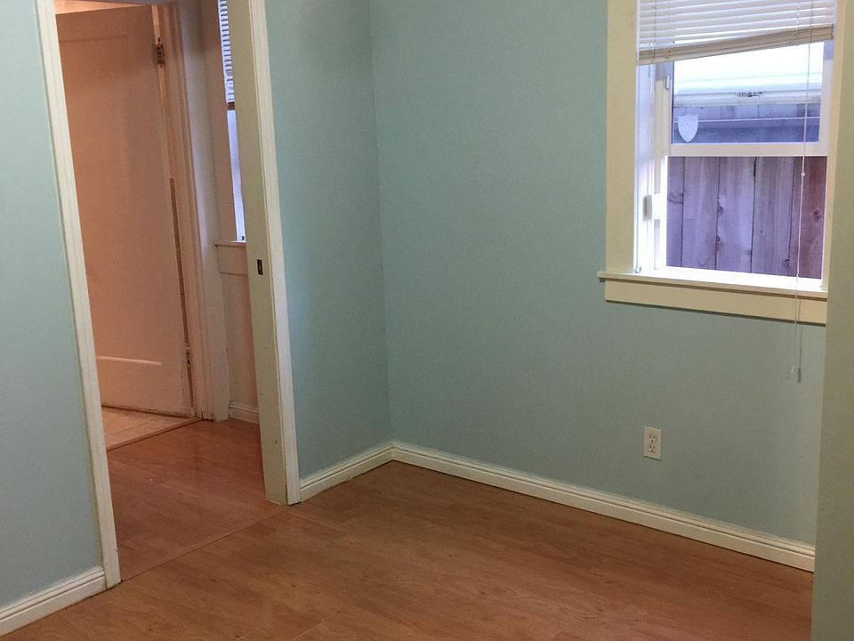 2nd image of 17 Holloway Ave