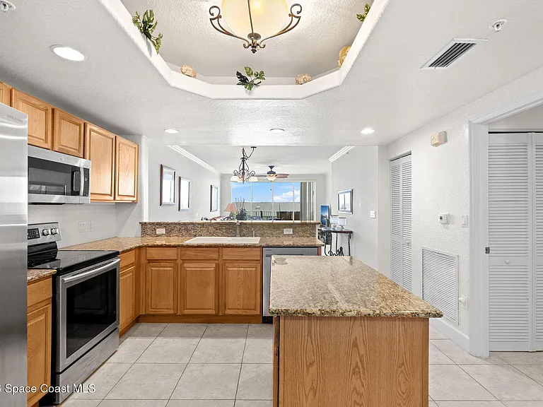 817 Mystic Dr #302 — Photo 36