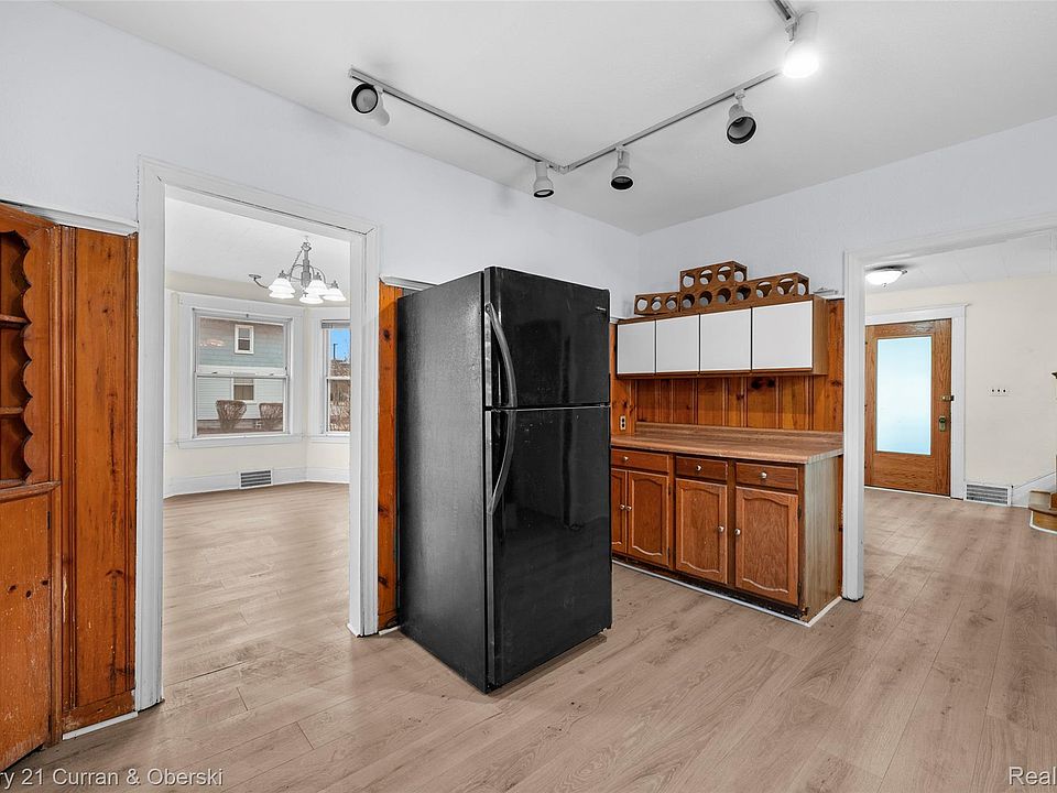 902 S Washington Ave, photo 9