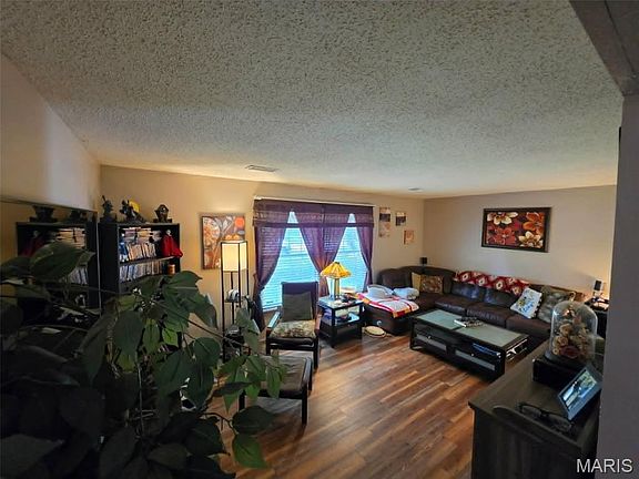 5th image of 850 Fort Henry Rd