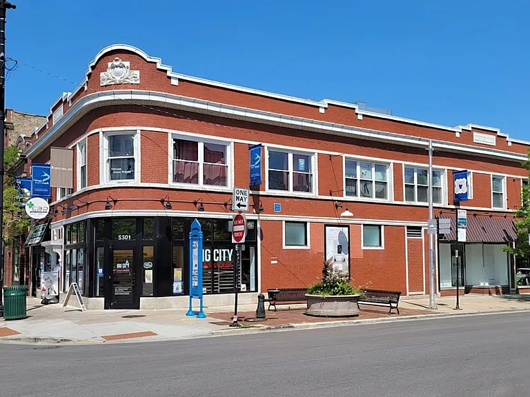 Northeast location of Clark St and Berwyn. Classic Chicago brick building on a prime corner convenient to transportation and many neighborhood services.