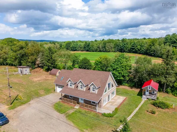 13743 & 13725 Highway 1, Wilmot, NS B0P 1W0