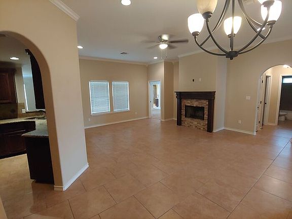 5th image of 6205 Angelique Ct