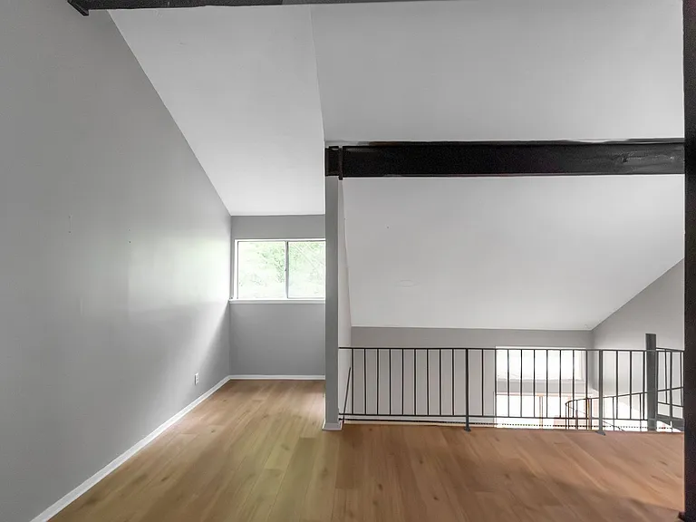 3325 Valley Bend Rd — Photo 25