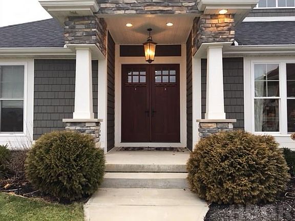 2nd image of 6620 Silver Lake Dr