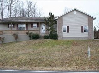 15 Southridge Cir, Crossville, TN 38555
