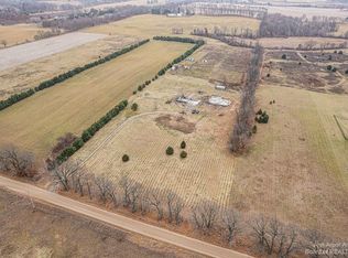 16375 Kendall Rd, Grass Lake, MI 49240
