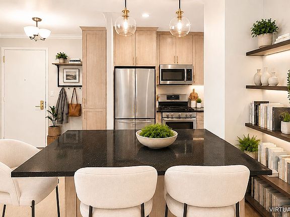 2nd image of 305 E 40th St APT 2L