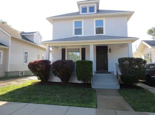 34 Washington Park, Waukegan, IL 60085