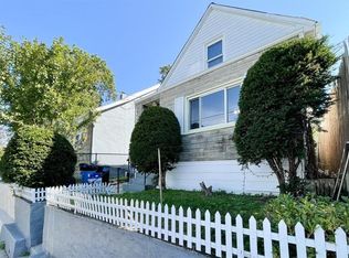 307 Locust St, Mount Vernon, NY 10550