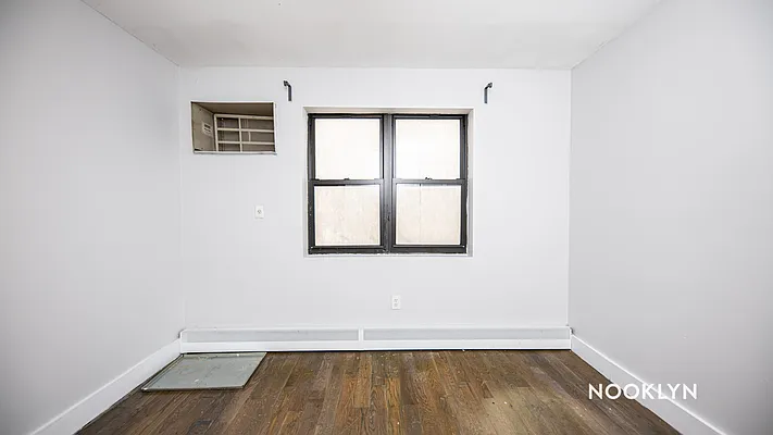 Rented by Nooklyn NYC LLC | media 7