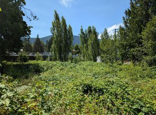 96 Cowichan Ave W, Lake Cowichan, BC V0R2G0