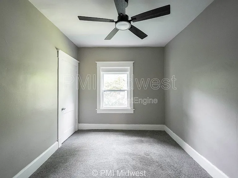 3165 Station St #A — Photo 16