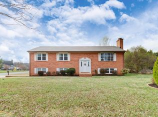 101 Field Brook Pl, Forest, VA 24551