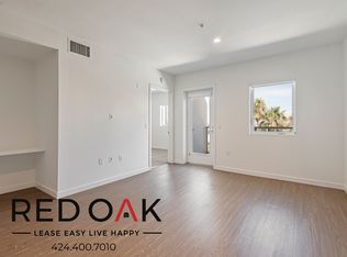 11405 3/4 Chandler Blvd #512, North Hollywood, CA 91601