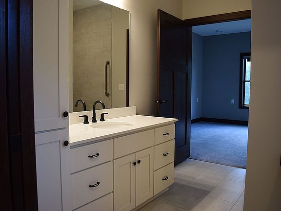 5th image of 540 River Valley Ln