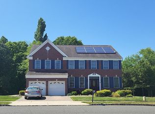 41 Fabiszewski Way, Parlin, NJ 08859