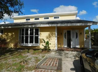 134 Honeysuckle Ln, Melbourne, FL 32901