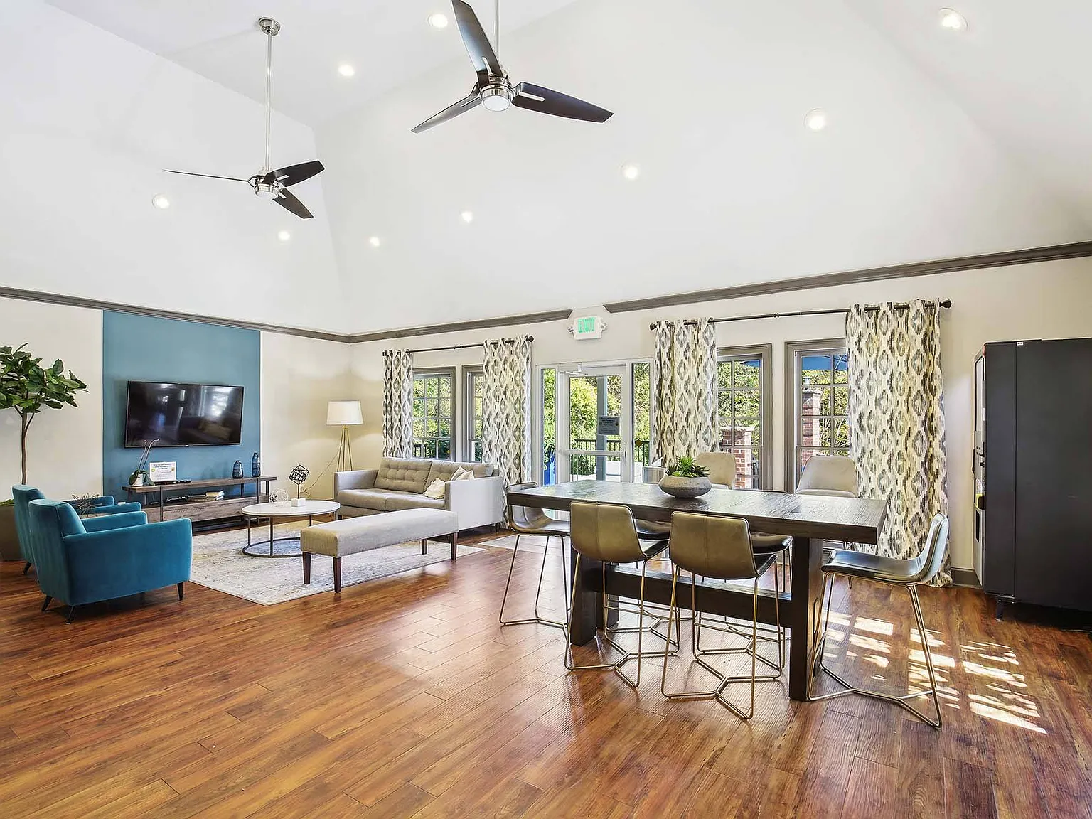 Clairmont Reserve Apartment Homes — photo 19