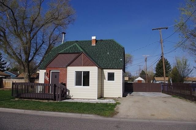 2nd image of 525 Locust St