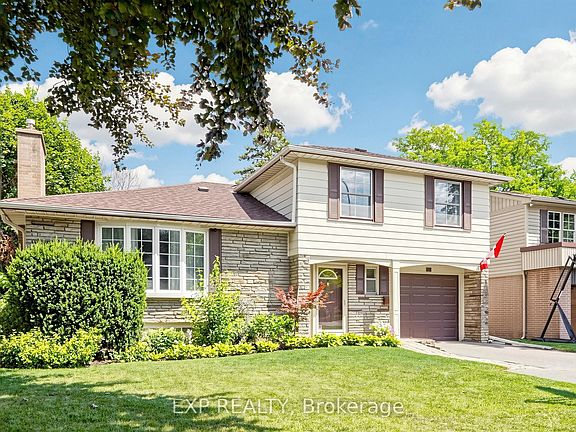 2nd image of 37 Brightbay Cres