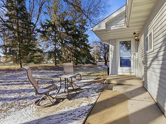 2nd image of 735 Athletic Way