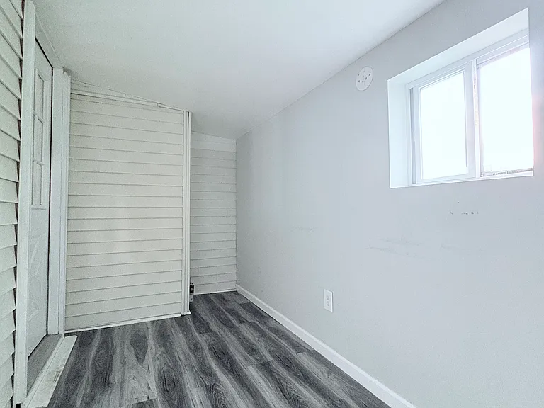 97 Fairview Ave #2 — Photo 15