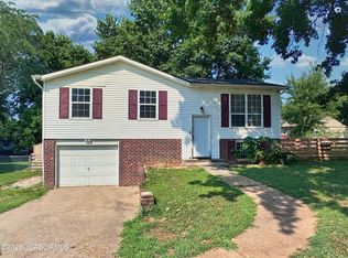 1604 Northway Dr, Jefferson City, MO 65109
