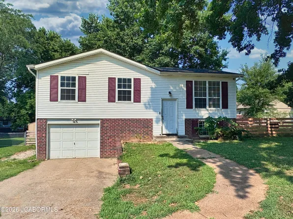 1604 Northway Dr, Jefferson City, MO 65109