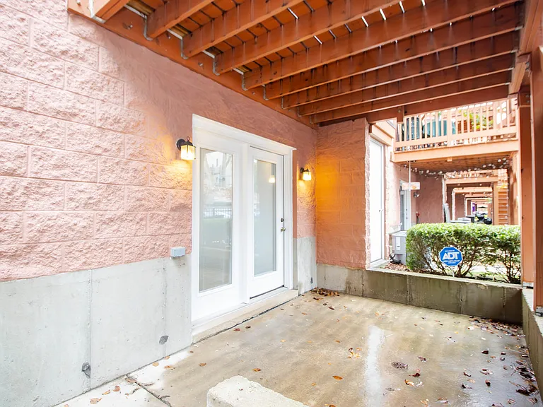 1471 N Larrabee St #A — Photo 12