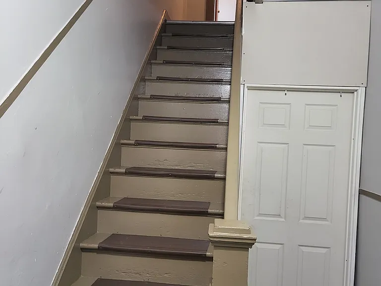 1036 North Ave #2 — Photo 3