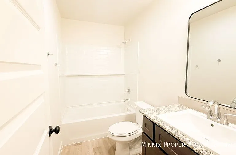 1208 Cottonwood Ave — Photo 16