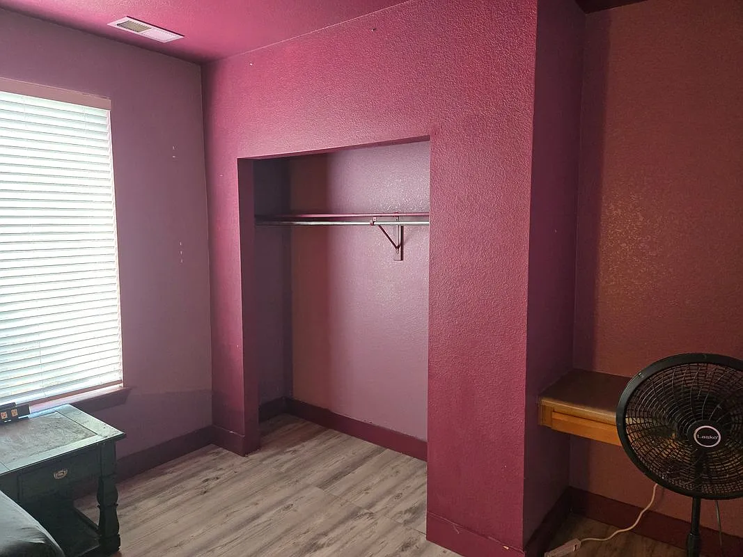 1 bed, 1.0 bath, 1110 sqft, $800 — Photo 3