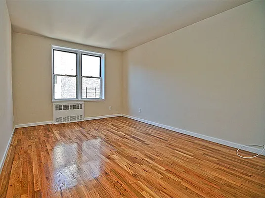 Rented by SW Queens Mezzanine | media 6