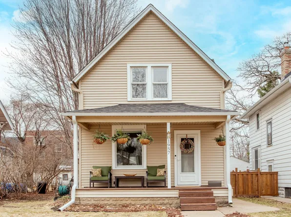 1957 Lincoln Ave, Saint Paul, MN 55105