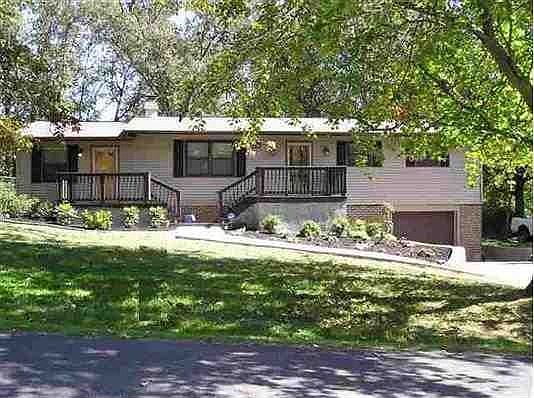 1st image of 208 Wilmore Dr