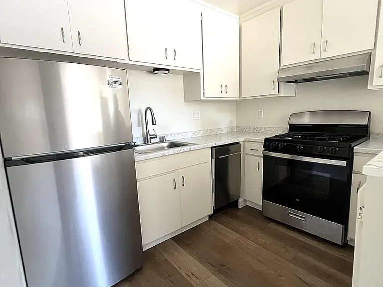Vista Linda Apartments — Photo 21