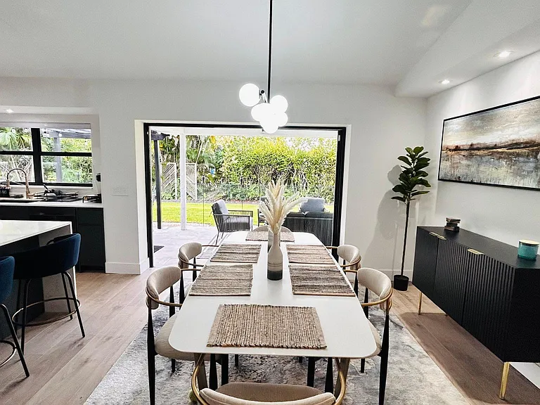 6205 SE Circle St — Photo 11