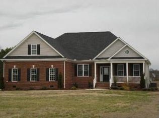 3031 Poplar Grove Dr, Greenville, NC 27834