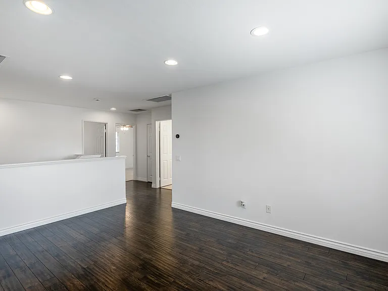 1358 Corte Bagalso — Photo 25