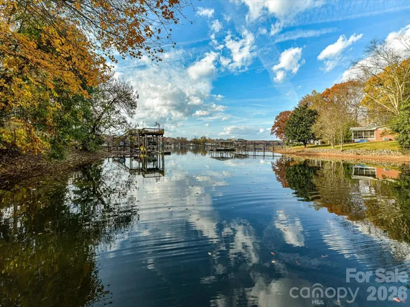 7769 Dellinger Rd, Denver, NC 28037