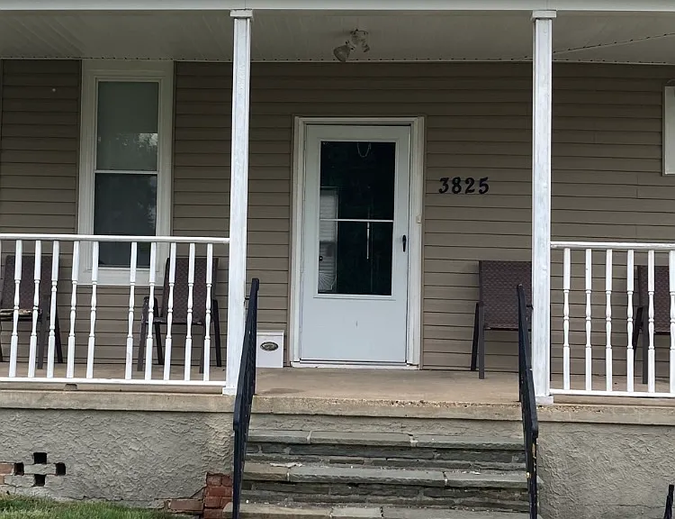 3825 Milford Ave — Photo 1