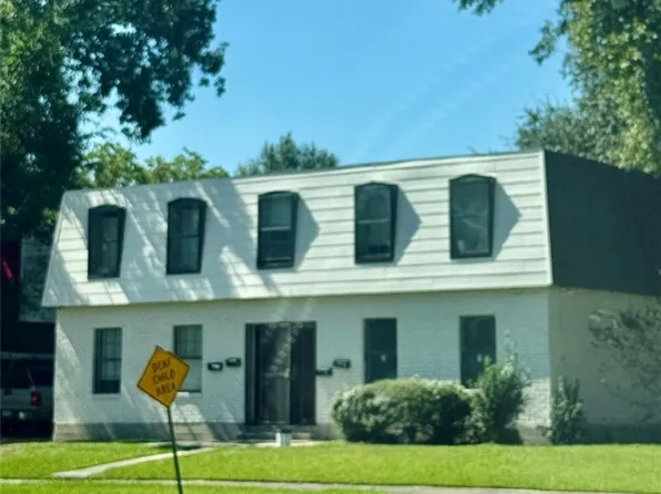 1175 Monet Dr, Baton Rouge, LA 70806
