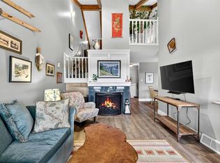 860 W Midridge Dr SE #832, Calgary, AB T2X1K1