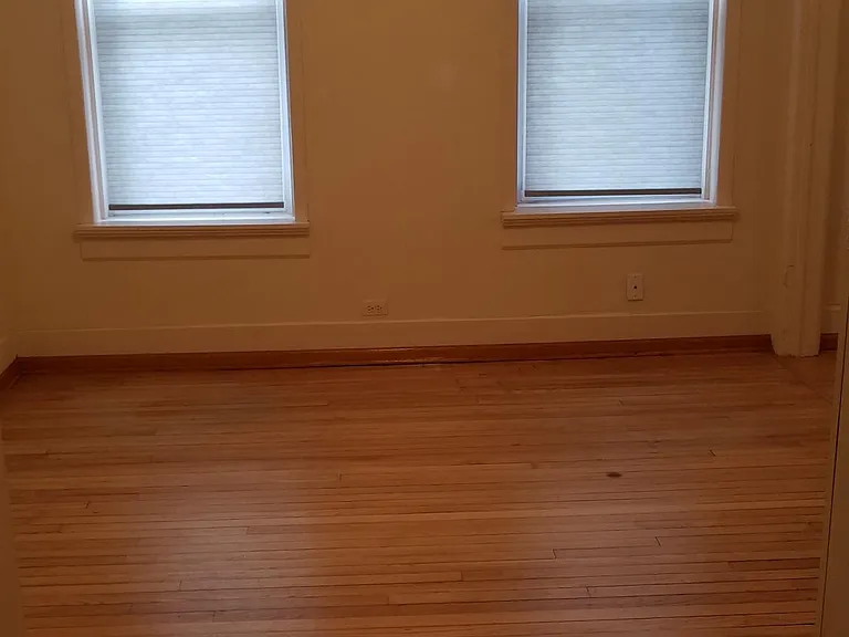 1108 N Hermitage Ave — Photo 14