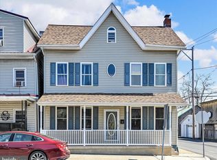 18 N Berne St, Schuylkill Haven, PA