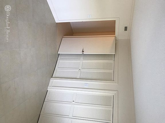 2nd image of 86 Macfarlane Dr APT 1J