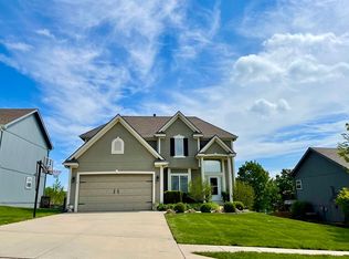 9725 N Marsh Ave, Kansas City, MO 64157