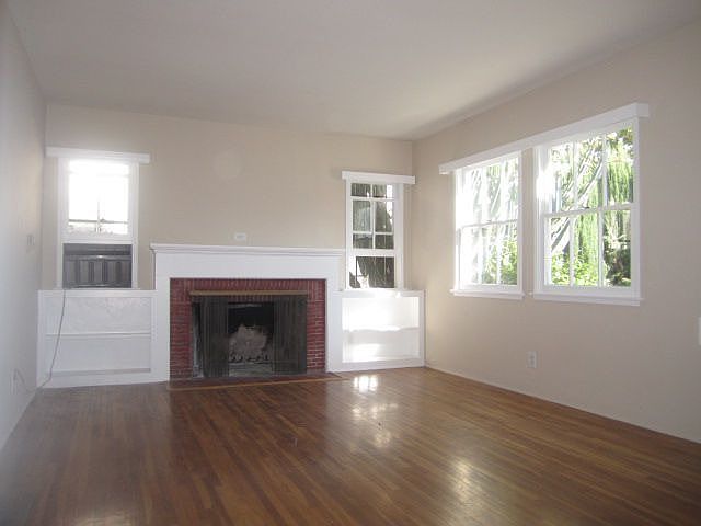1st image of 3152 Garden Ave