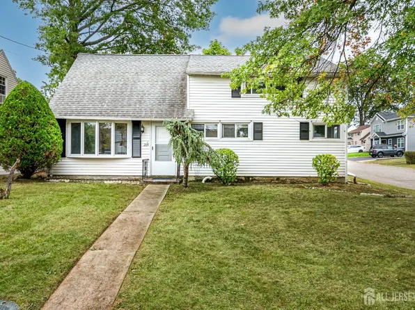 229 Bloomfield Ave, Iselin, NJ 08830
